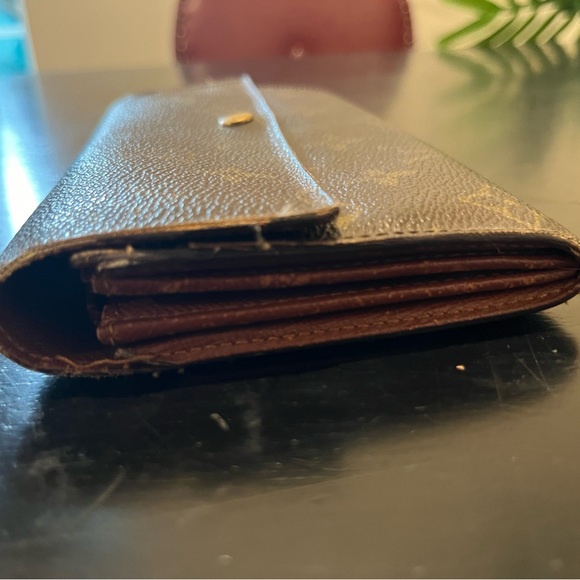 Louis Vuitton Bifold Long Gold Monogram Brown Snap Wallet Authentic Used - Picture 3 of 10